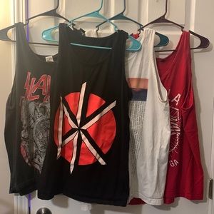 Tank top lot of 4 mens size L/XL